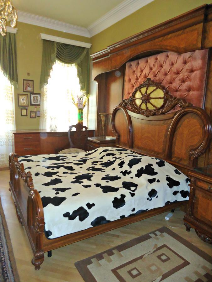 Bed and Breakfast Albatros Тбилиси Экстерьер фото