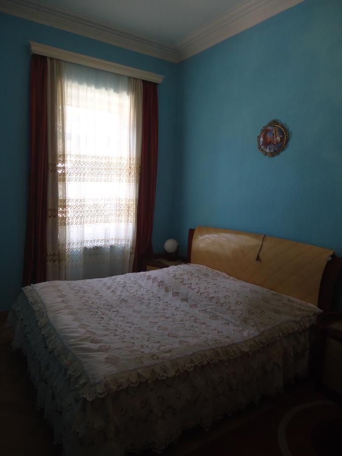 Bed and Breakfast Albatros Тбилиси Экстерьер фото
