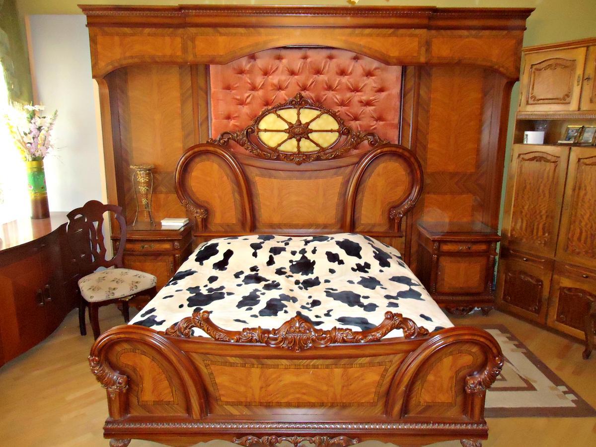 Bed and Breakfast Albatros Тбилиси Экстерьер фото